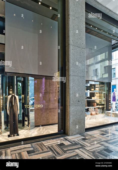 tom ford flagship store milan